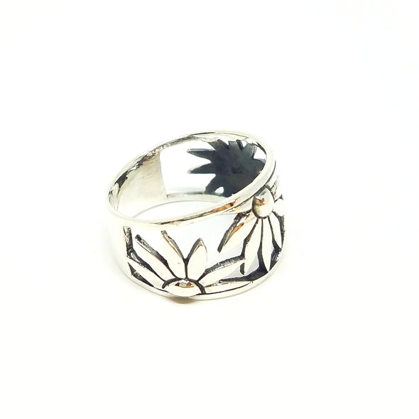 large sunflower ring - r105