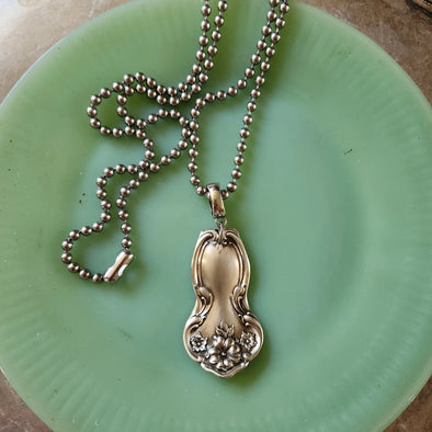 flowery vintage chunky pendant
