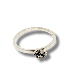 little silver bumblebee ring - r117 (bee)