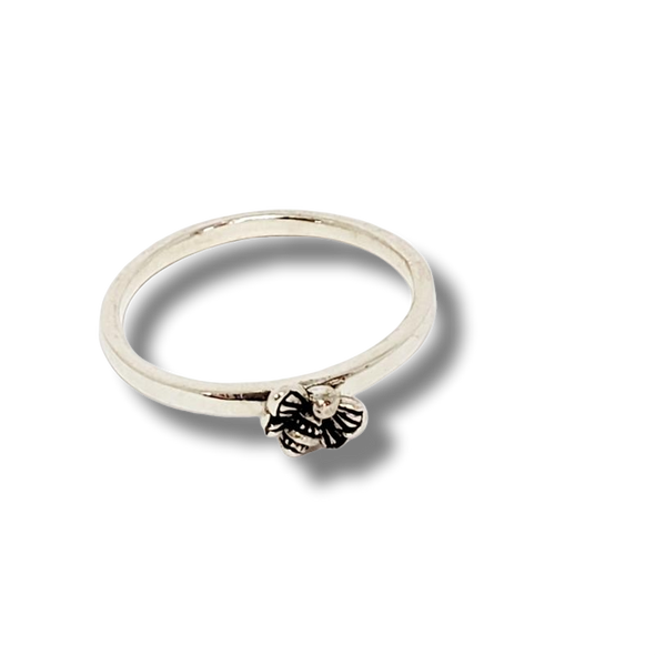 little silver bumblebee ring - r117 (bee)